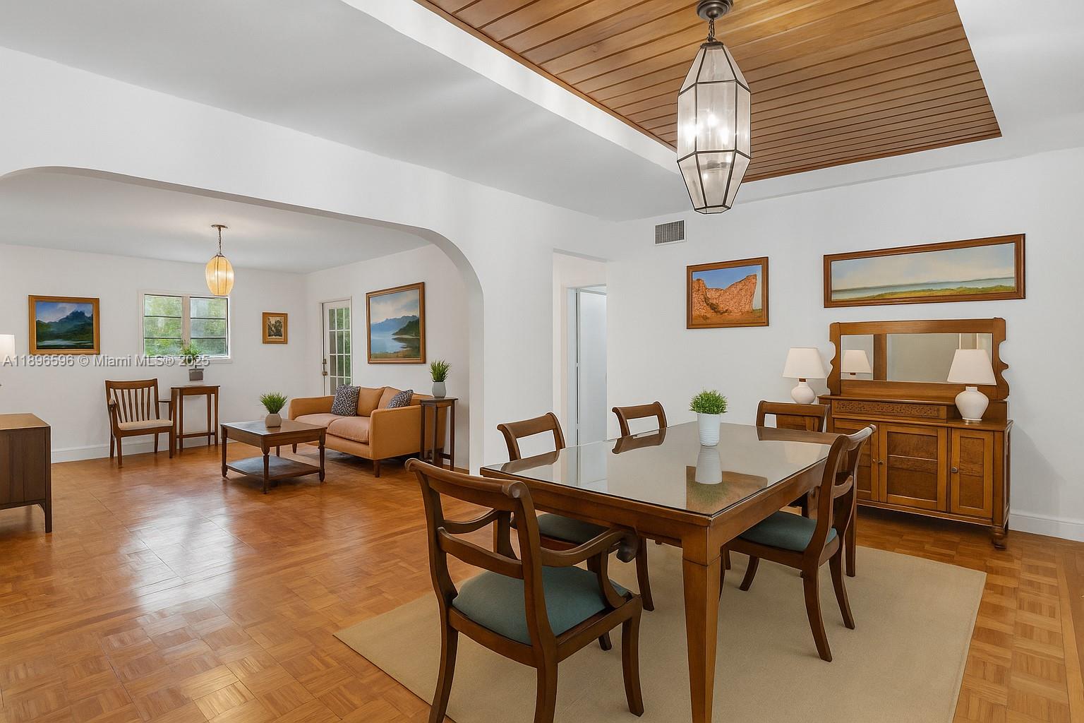 SUBURBAN ESTATES - Residential