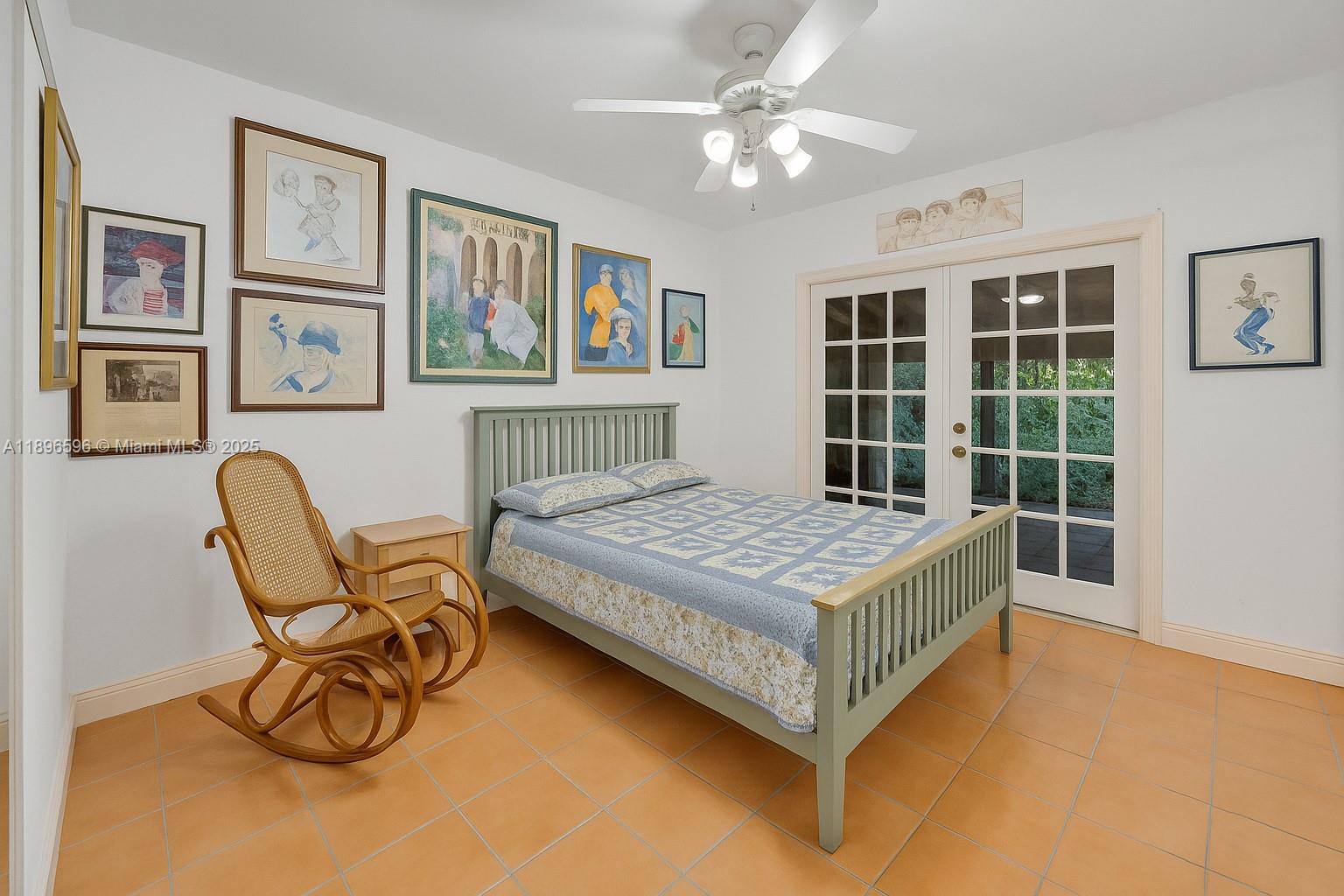 SUBURBAN ESTATES - Residential