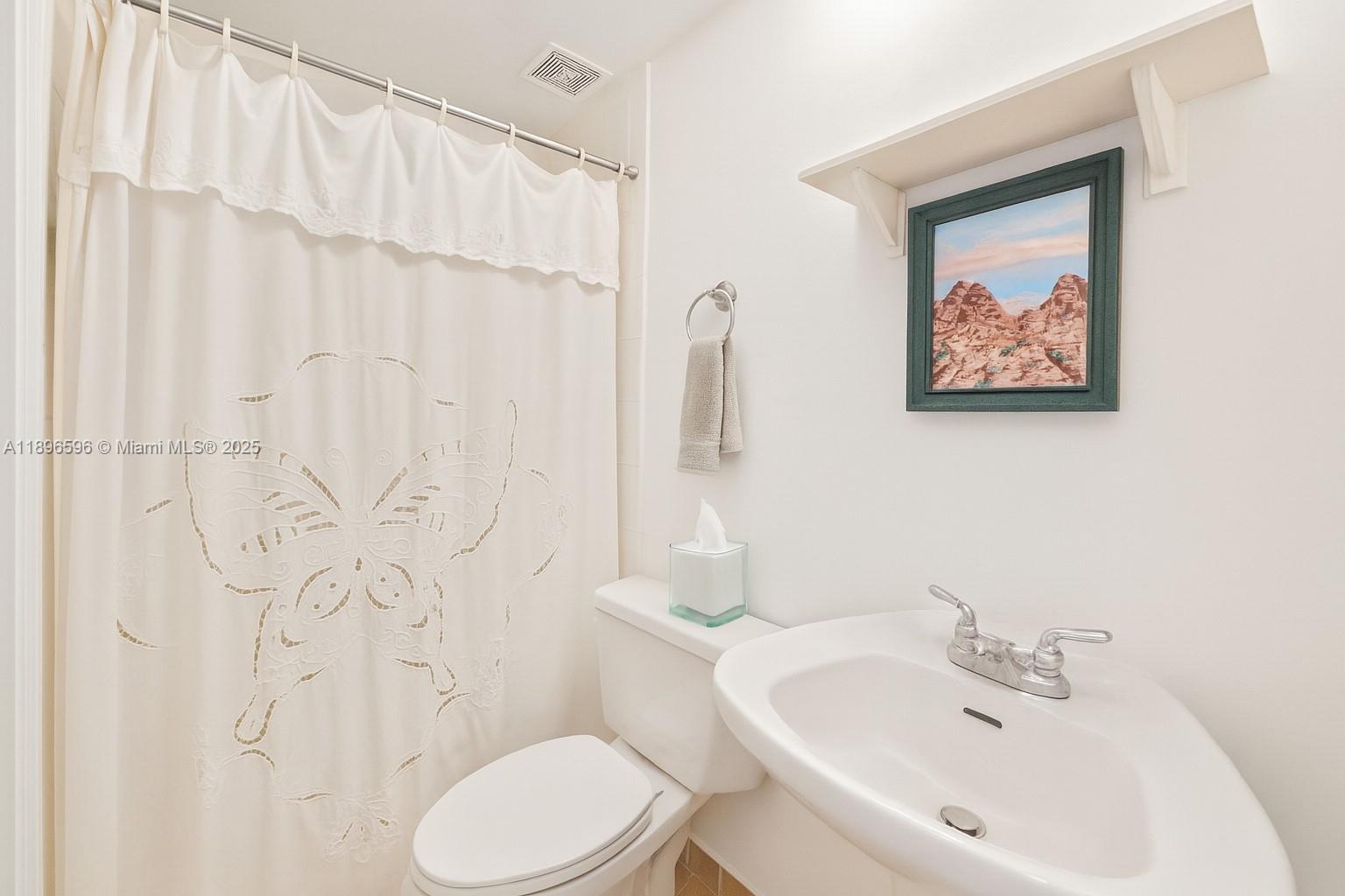 SUBURBAN ESTATES - Residential