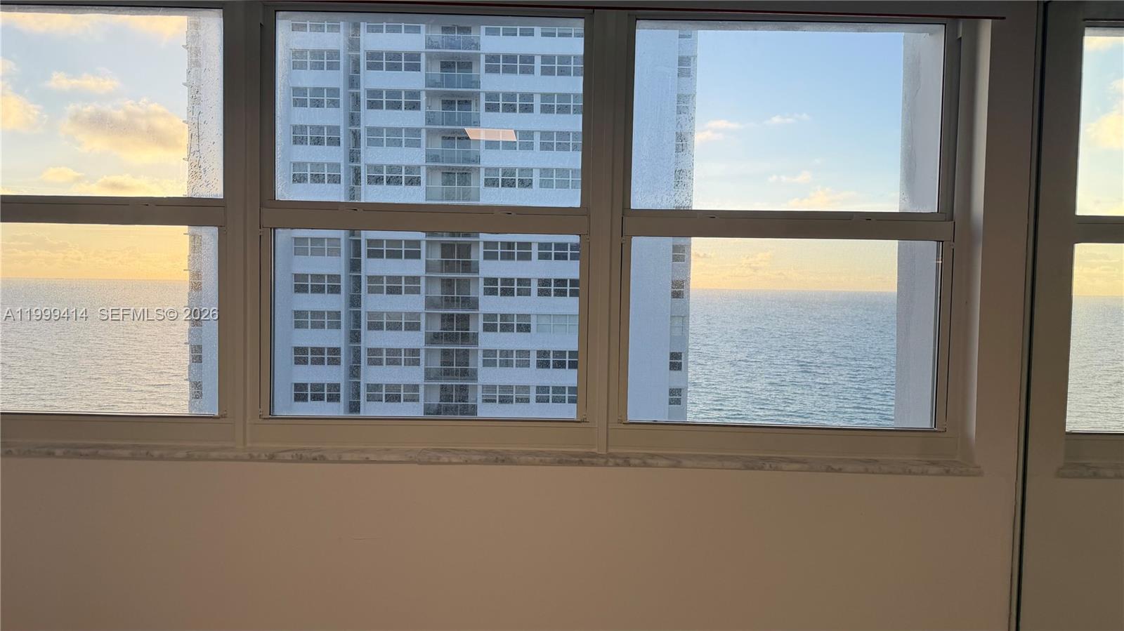 LA MER ESTATES WEST CONDO - Residential