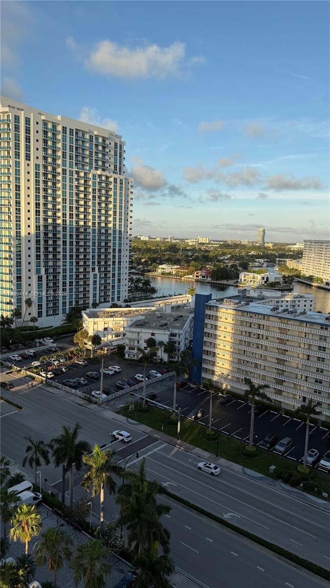 LA MER ESTATES WEST CONDO - Residential