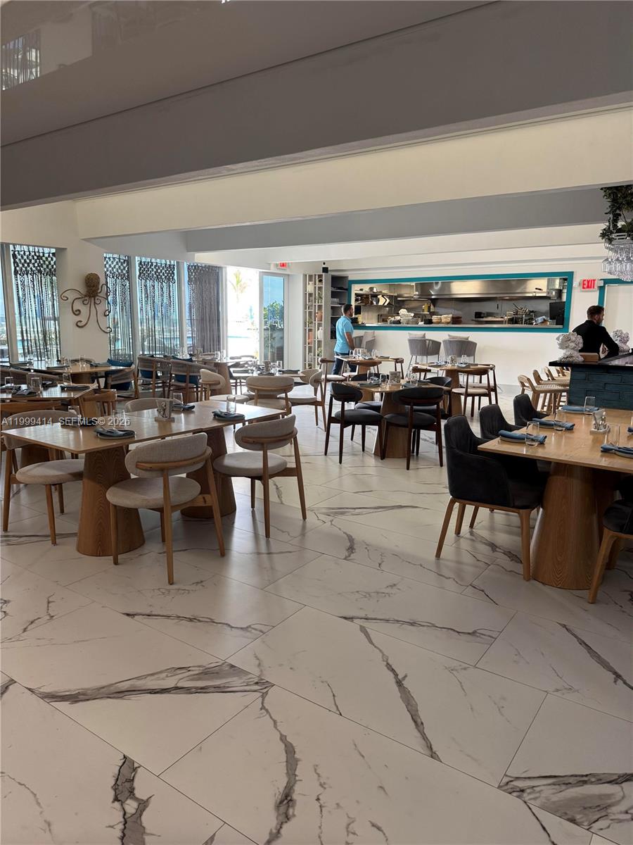 LA MER ESTATES WEST CONDO - Residential