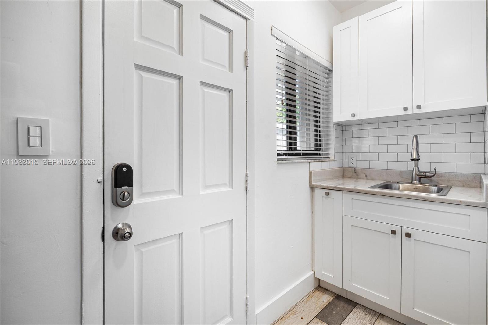 FAIRLAWN - Residential Lease