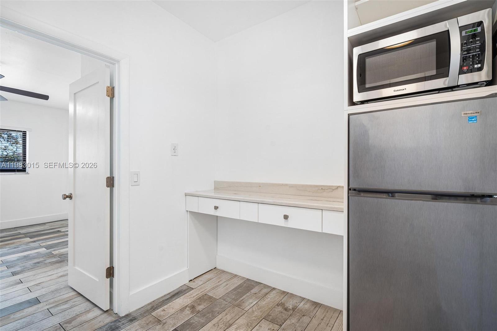 FAIRLAWN - Residential Lease