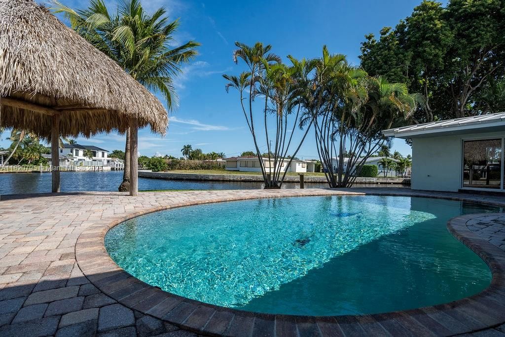 Photo of 6350 NE 19th Ter, Fort Lauderdale, FL 33308 (MLS # A11820795)