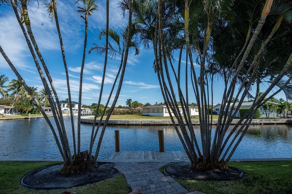 Photo of 6350 NE 19th Ter, Fort Lauderdale, FL 33308 (MLS # A11820795)