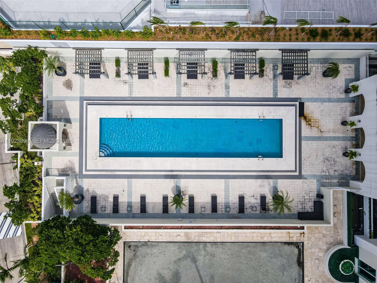 800 Claughton Island Dr 1202