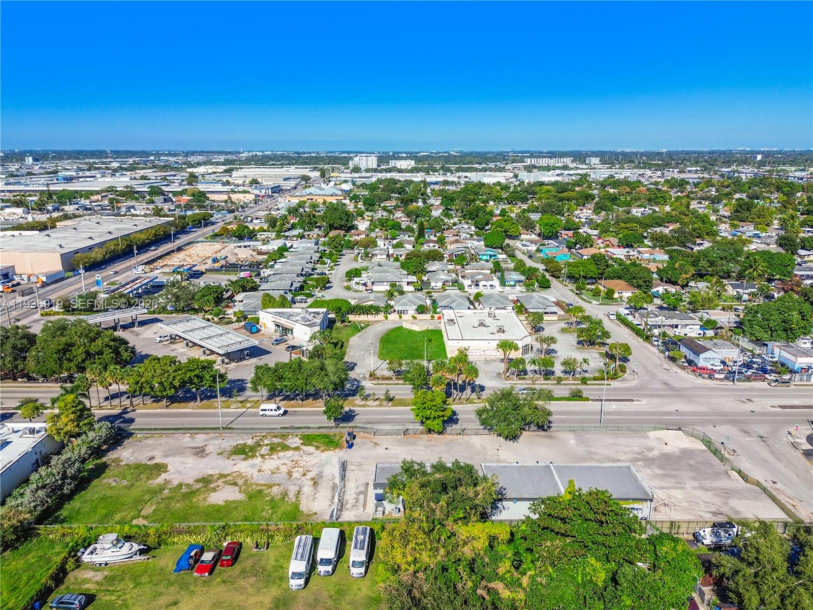 HIALEAH HEIGHTS - Land