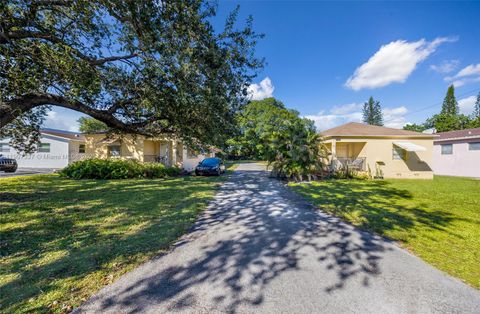 2459 Pierce St 1-6 Hollywood FL 33020