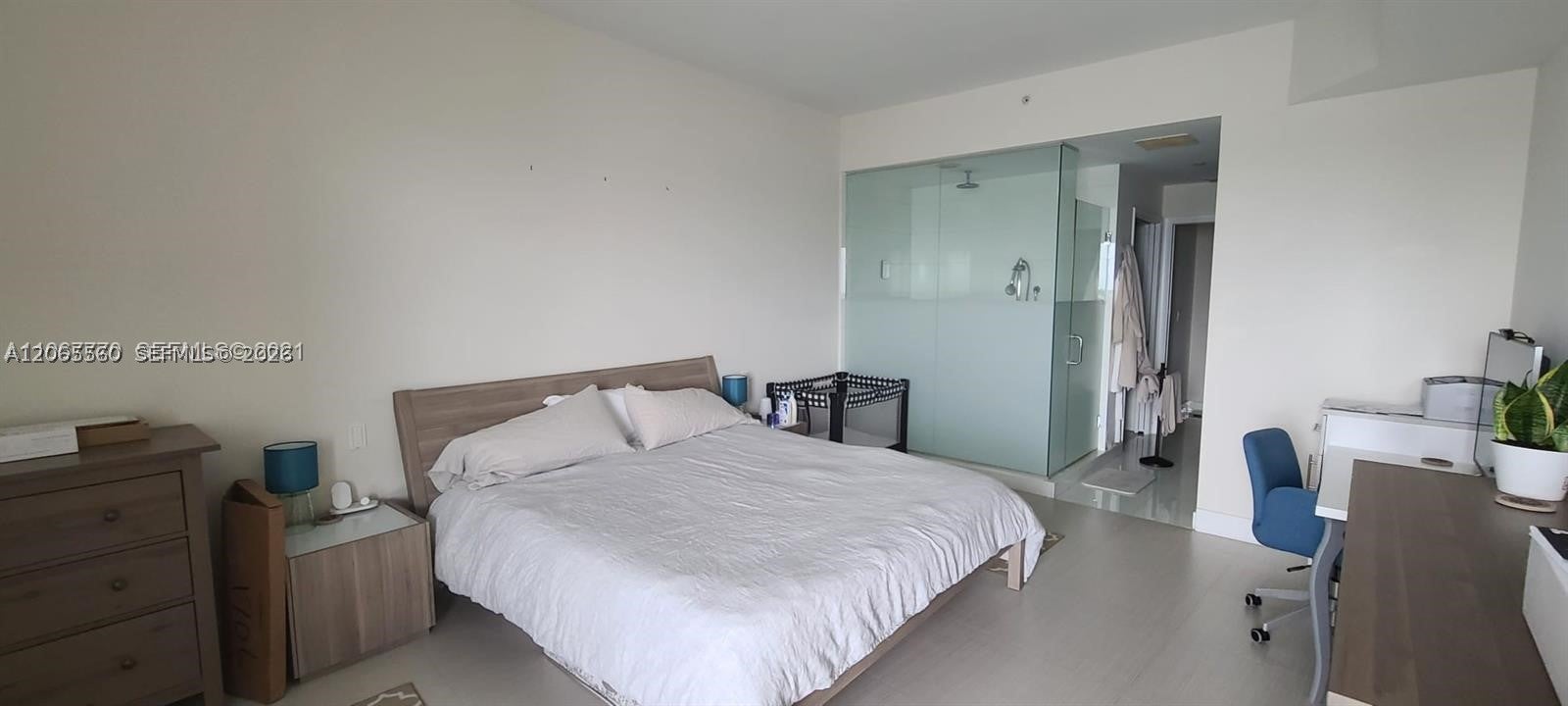 2020 N Bayshore Dr 1706