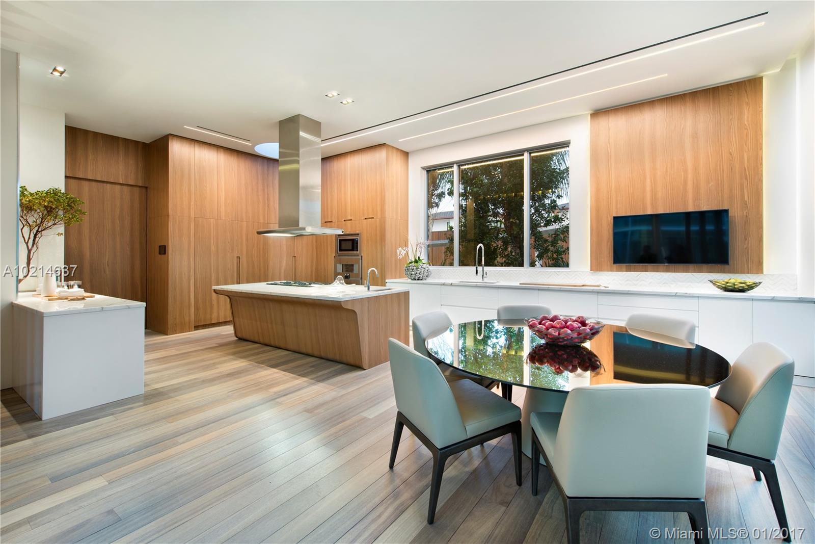 Pine Tree Drive - Residential
