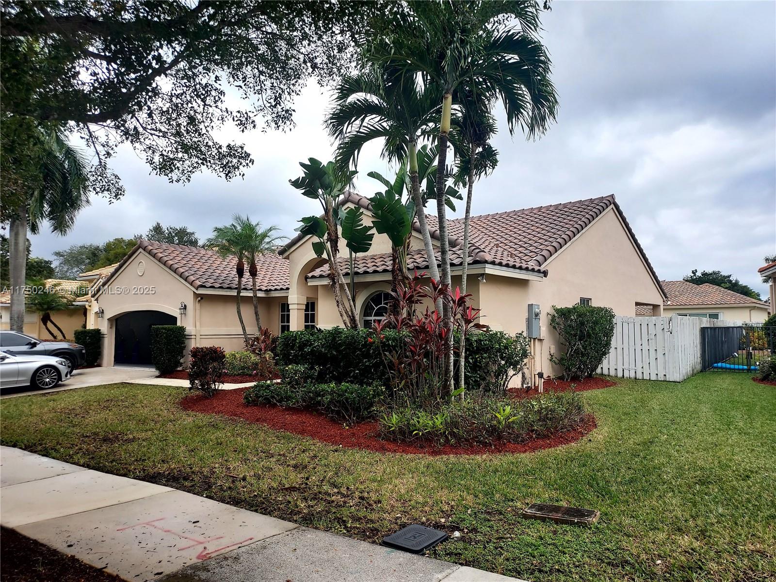 Rental Property at 609 Verona Pl 609, Weston, Broward County, Florida - Bedrooms: 4 
Bathrooms: 3  - $5,500 MO.