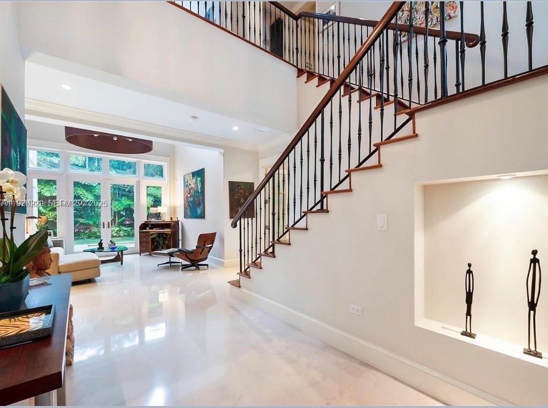 7821 SW 54th Ct, Miami, FL, 33143/$4,200,000 1 7821 SW 54th Ct