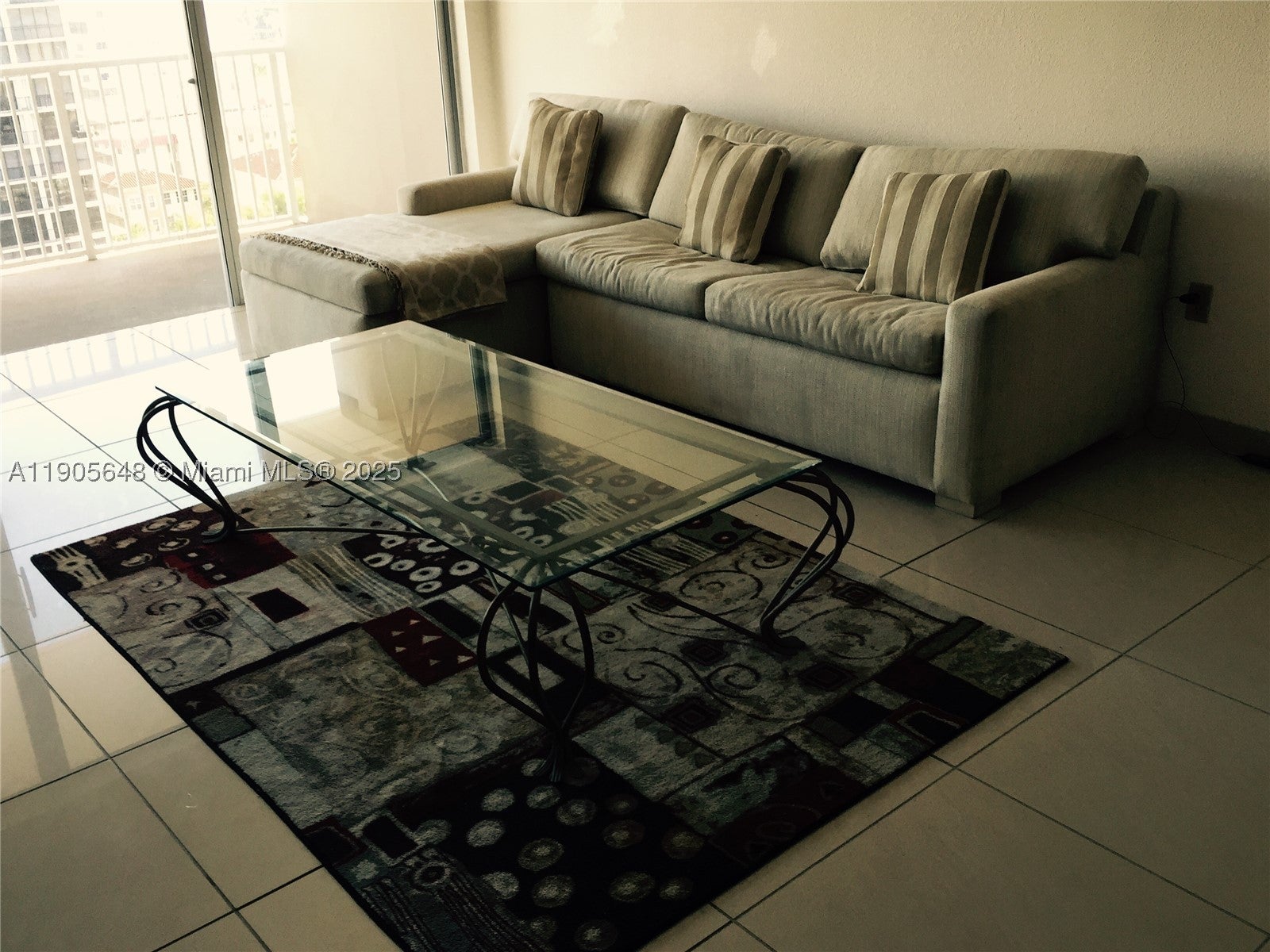 1985 S Ocean Dr 12J, Hallandale Beach FL 33009