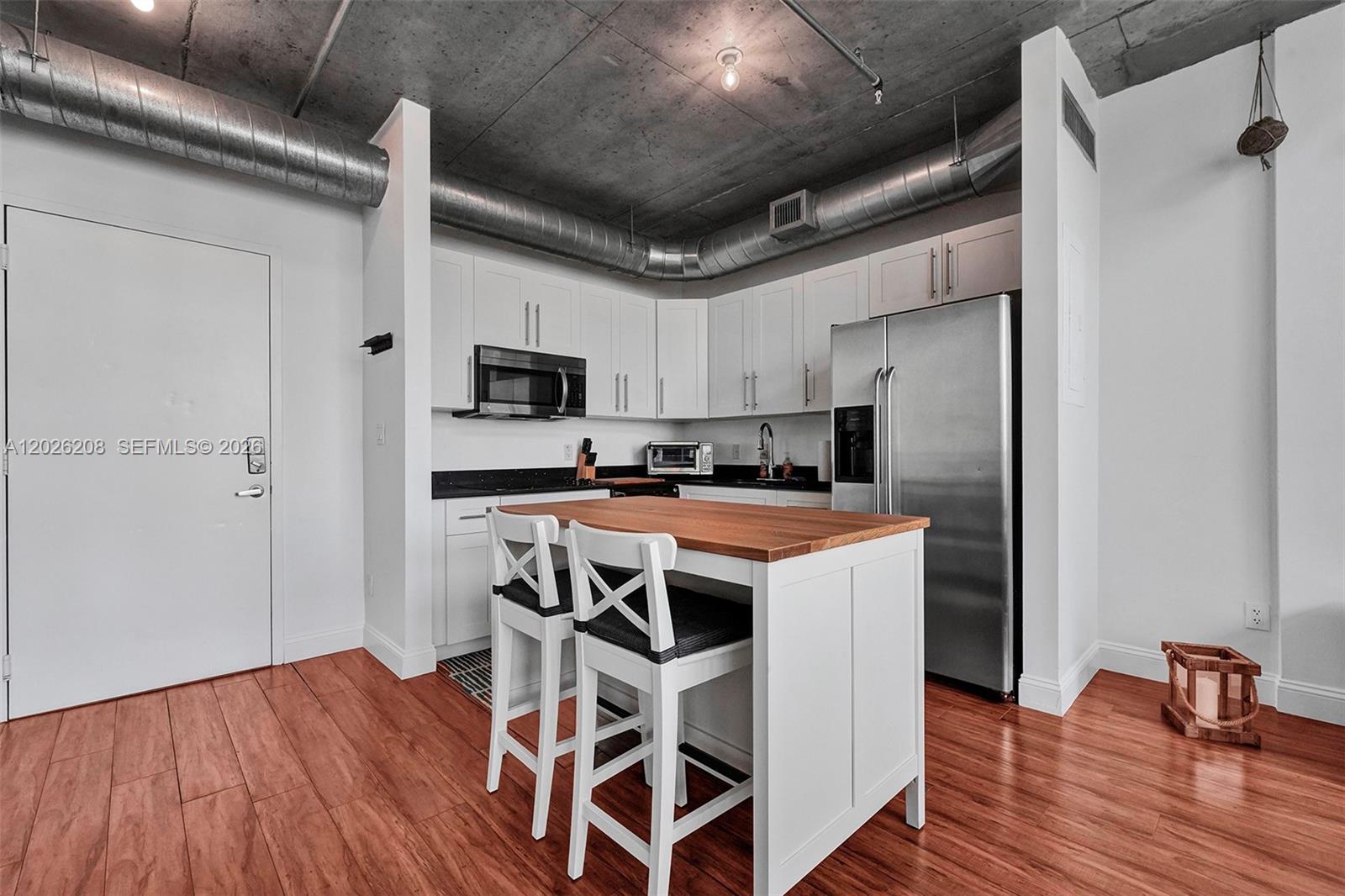 690 SW 1st Ct PHI12