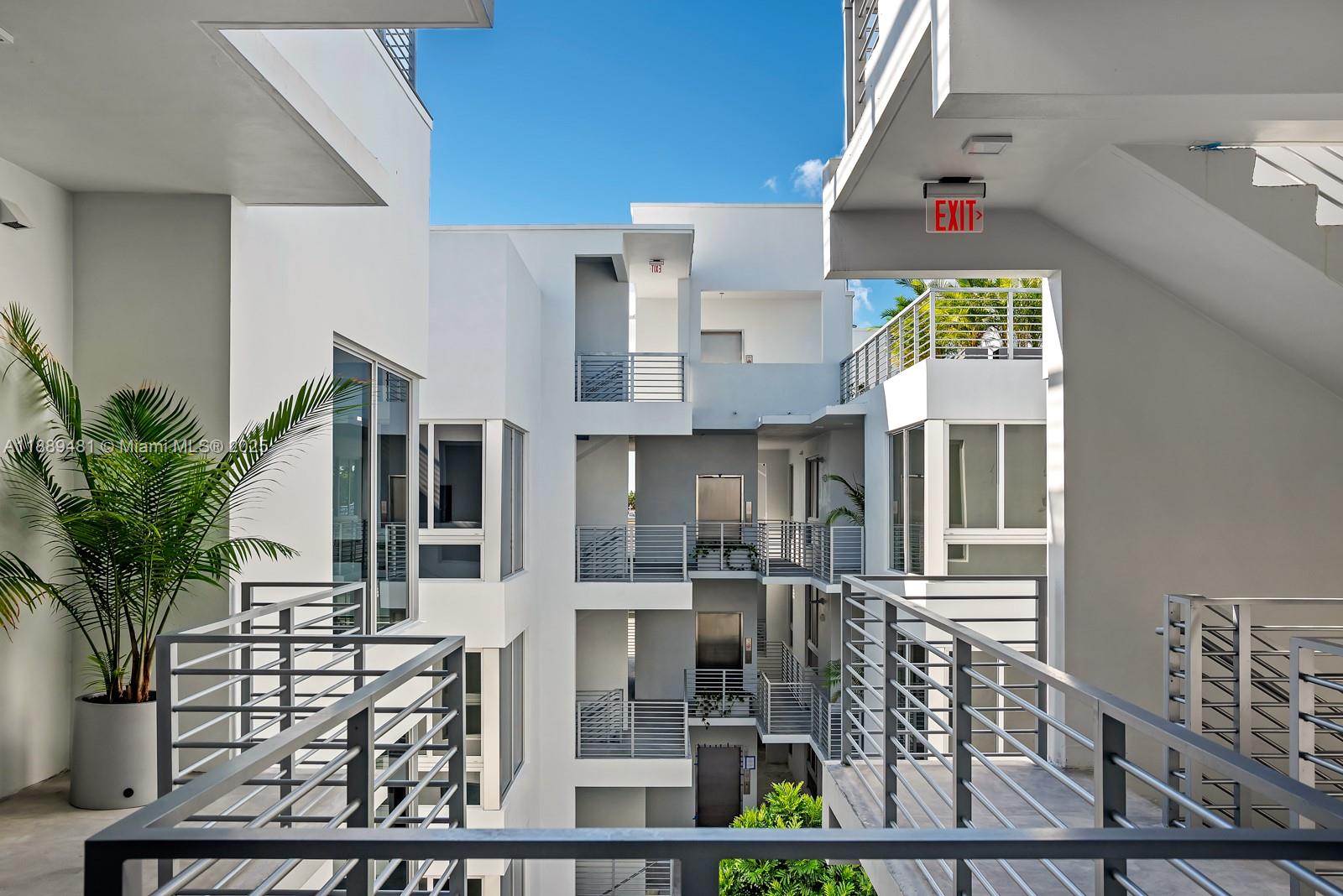 MAP OF MIAMI DADE CO. FL. - Residential Lease