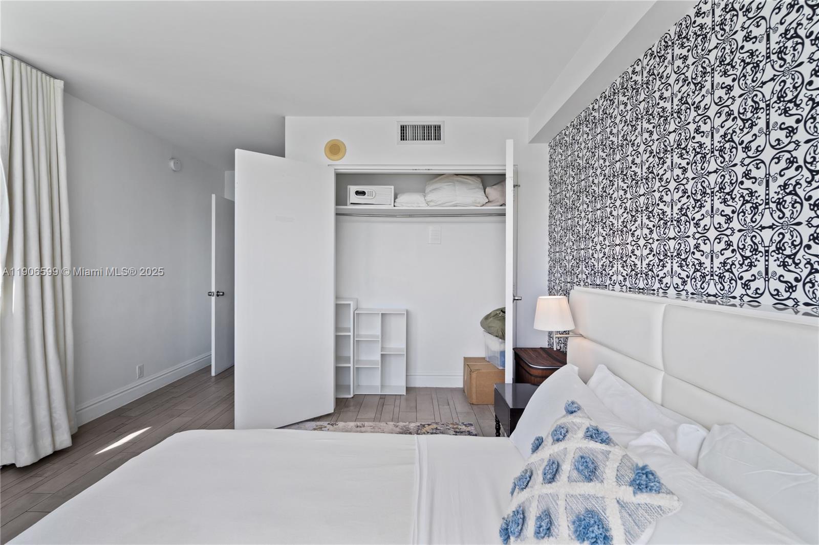 1100 WEST CONDO - Residential