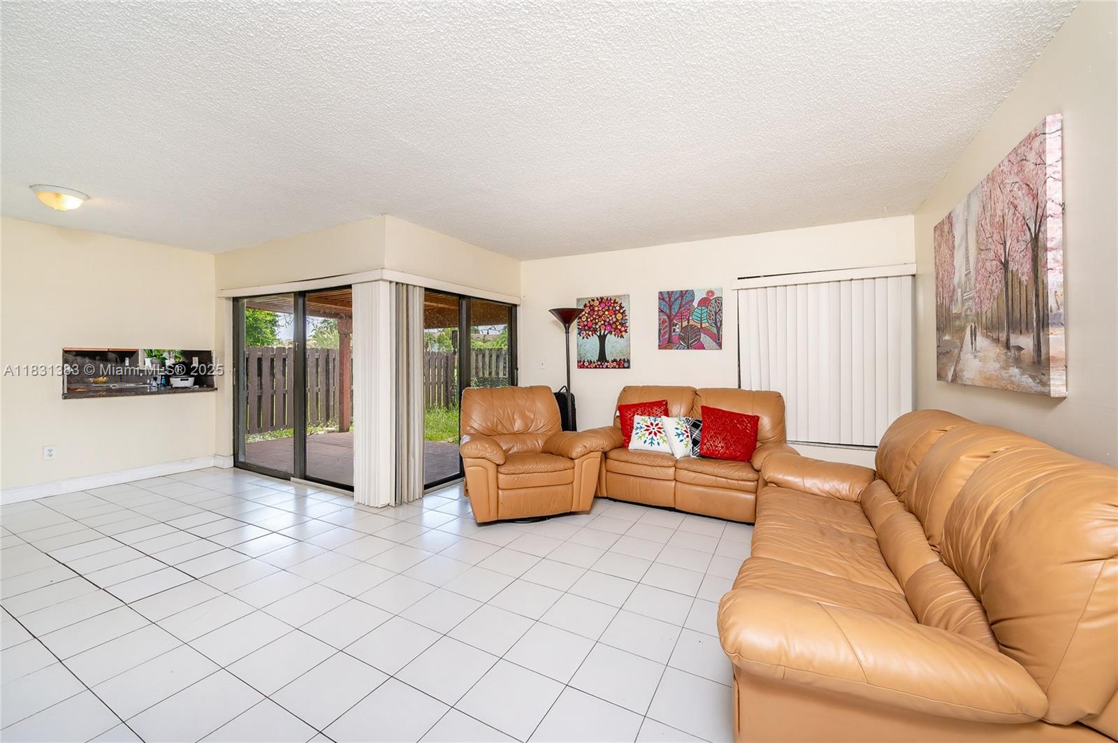10114 NW 4th Ln 3-12