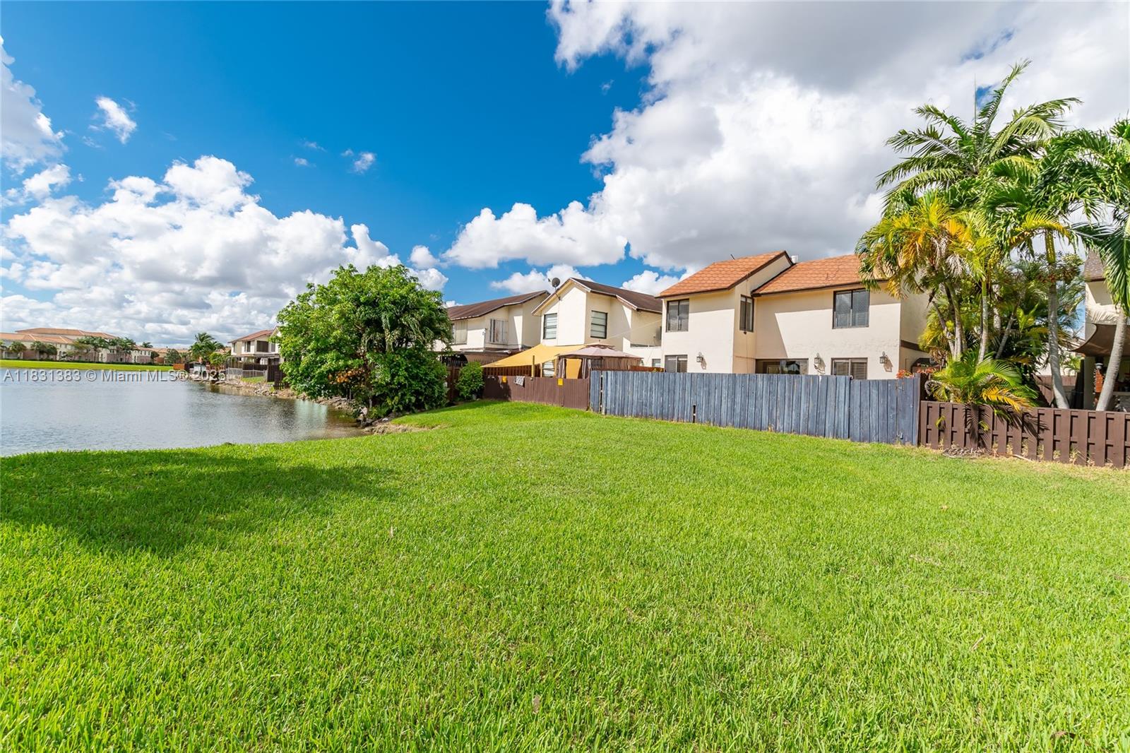 SPRING LAKES VILLAGE II - Residential