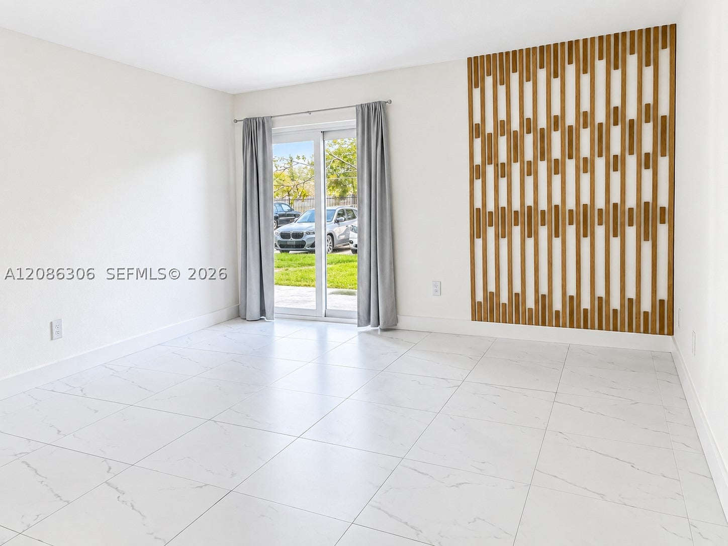 9353 Fontainebleau Blvd A105