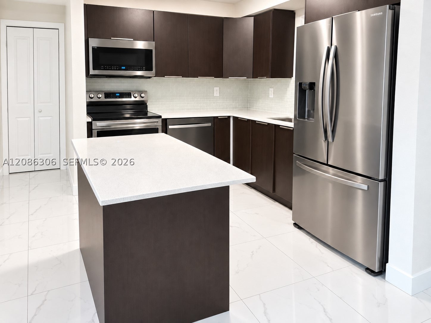 9353 Fontainebleau Blvd A105