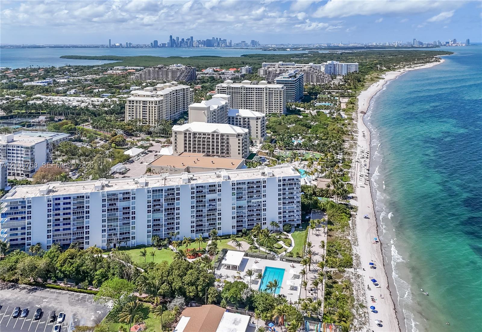 SANDS OF KEY BISCAYNE - Residential
