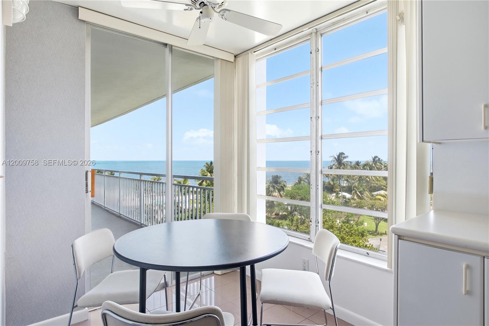SANDS OF KEY BISCAYNE - Residential