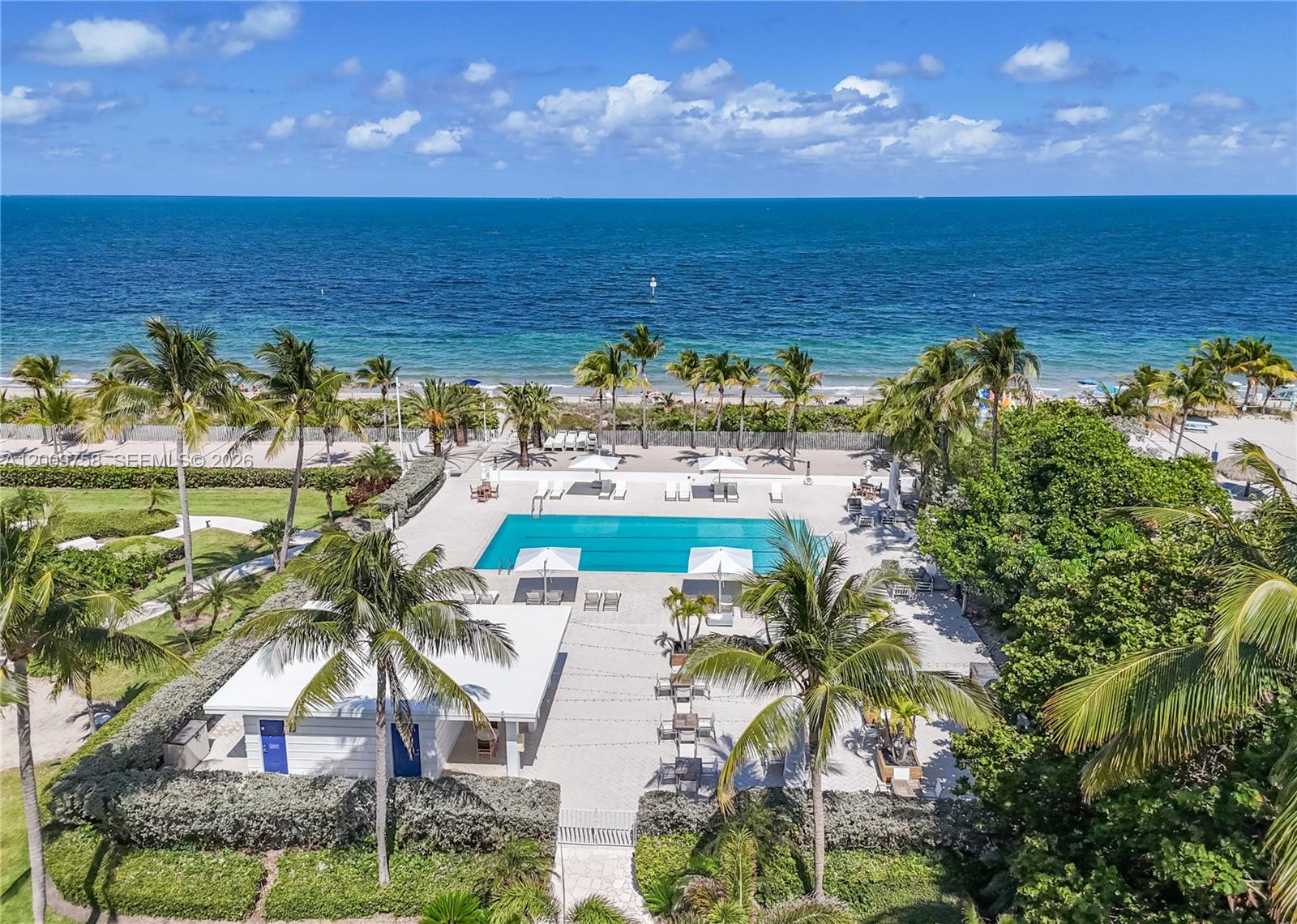 SANDS OF KEY BISCAYNE - Residential