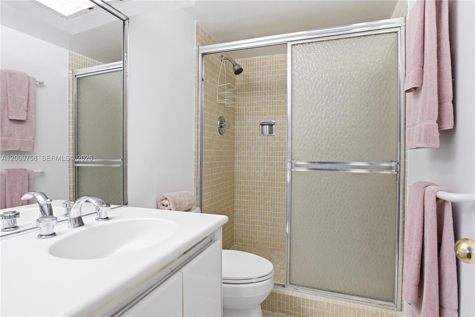 SANDS OF KEY BISCAYNE - Residential
