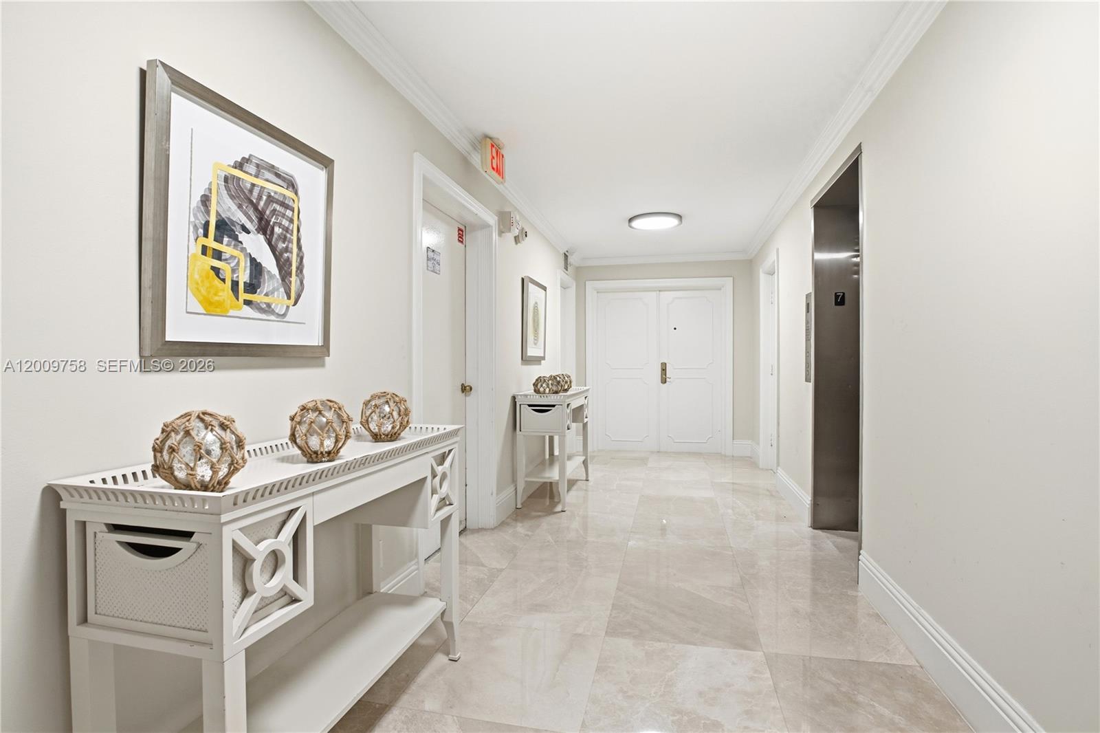 SANDS OF KEY BISCAYNE - Residential