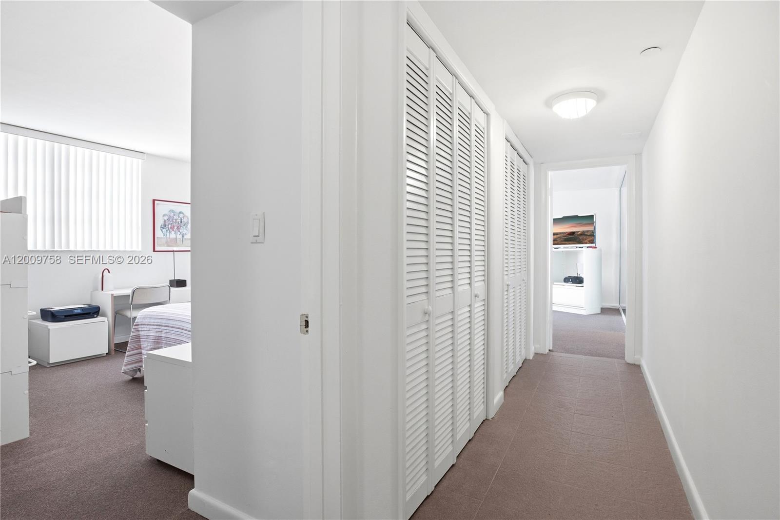 SANDS OF KEY BISCAYNE - Residential