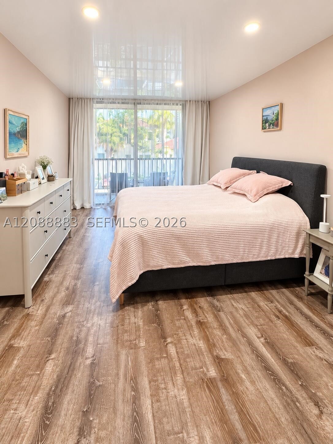 2001 Atlantic Shores Blvd 206