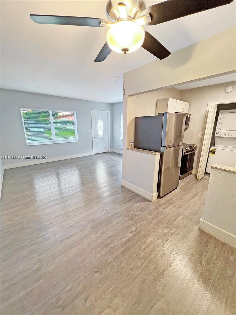 SILVER BLUFF GARDENS - Residential Income
