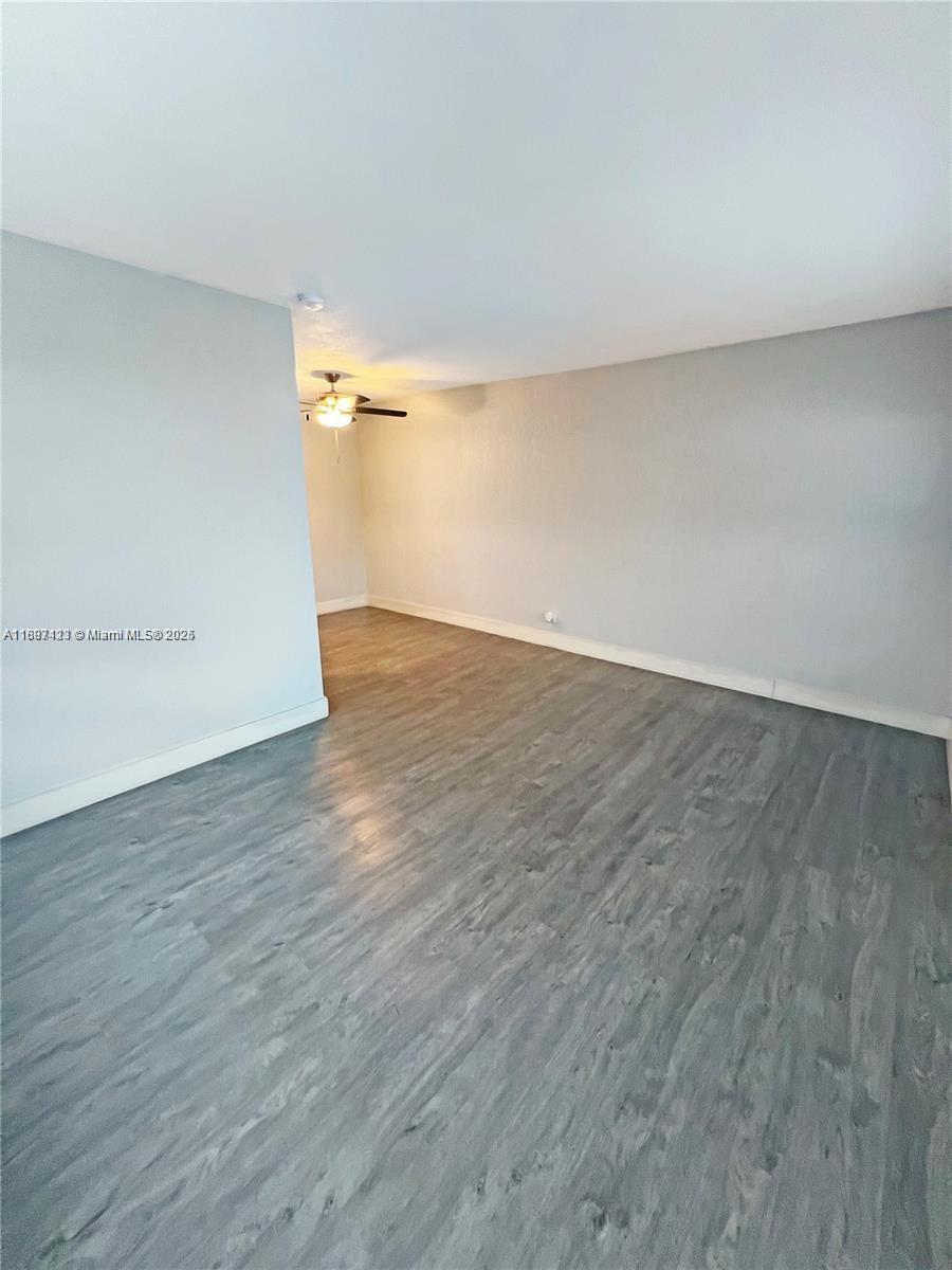 SILVER BLUFF GARDENS - Residential Income