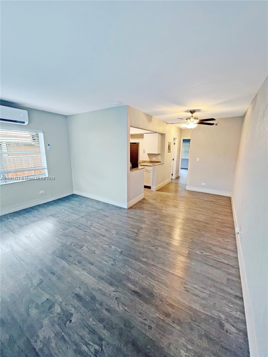 SILVER BLUFF GARDENS - Residential Income