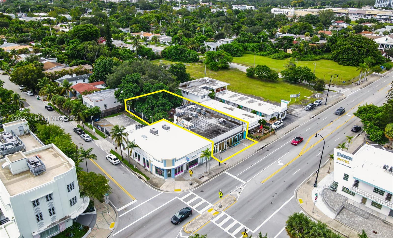 A retail/flex buiding located in the heart of Miami’s MiMo District, with a total of three (3) retail / office bays. Furthermore, the property includes a fully equipped & second-generation restaurant that includes an approximately backyard outfitted with seating.
The inclusion of a fully equipped & updated 2nd generation restaurant within the property, along with a spacious backyard for customer seating, adds significant value and potential to the overall property.
Situated along Biscayne Blvd, this property occupies a prime location within the bustling MiMo district, offering excellent connectivity to Downtown, Miami Beach, & major highways. The property has successfully completed its 40-year building recertification process as mandated by the City of Miami and in excellent condition.