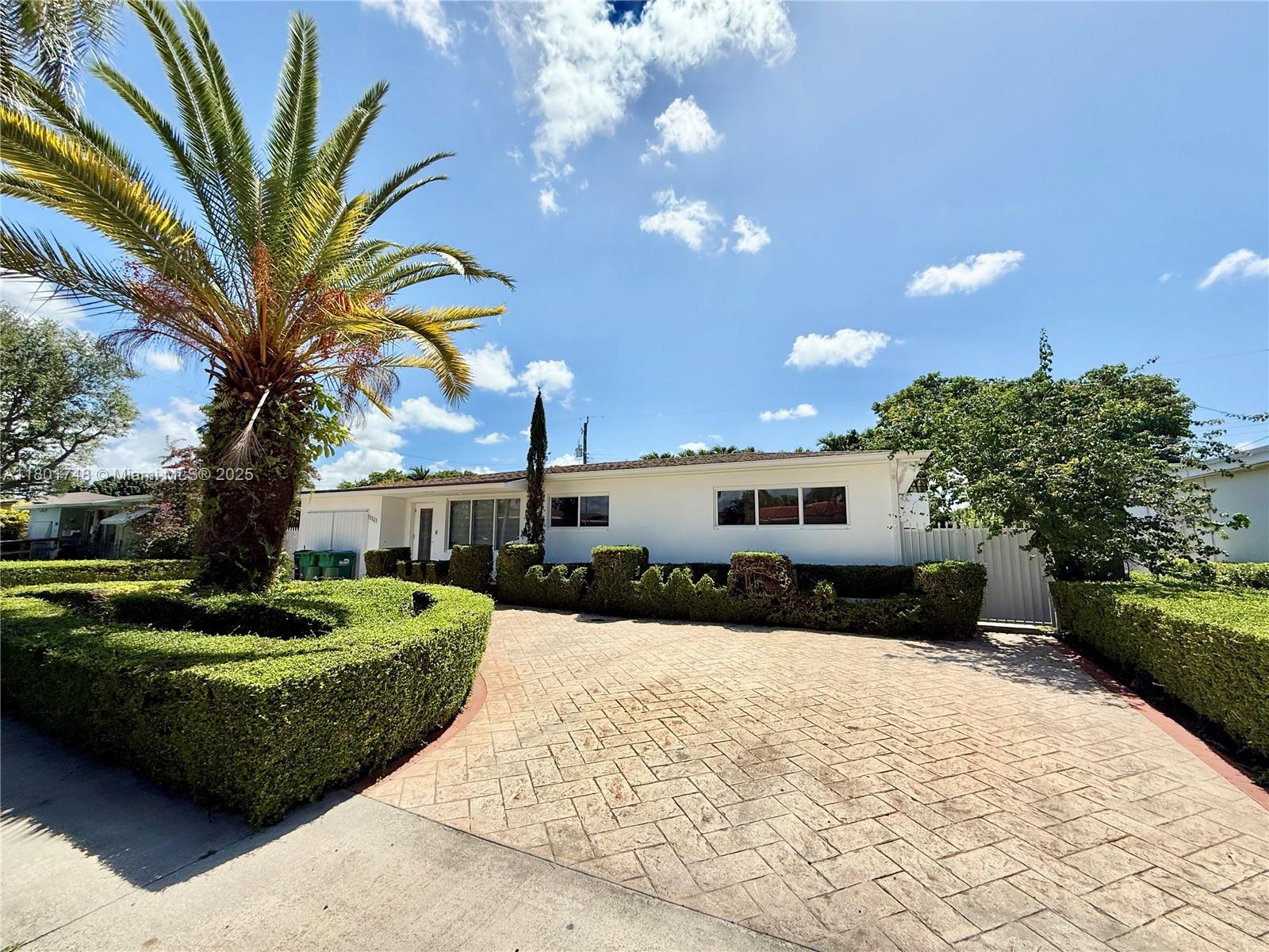 5321 SW 89th Ct