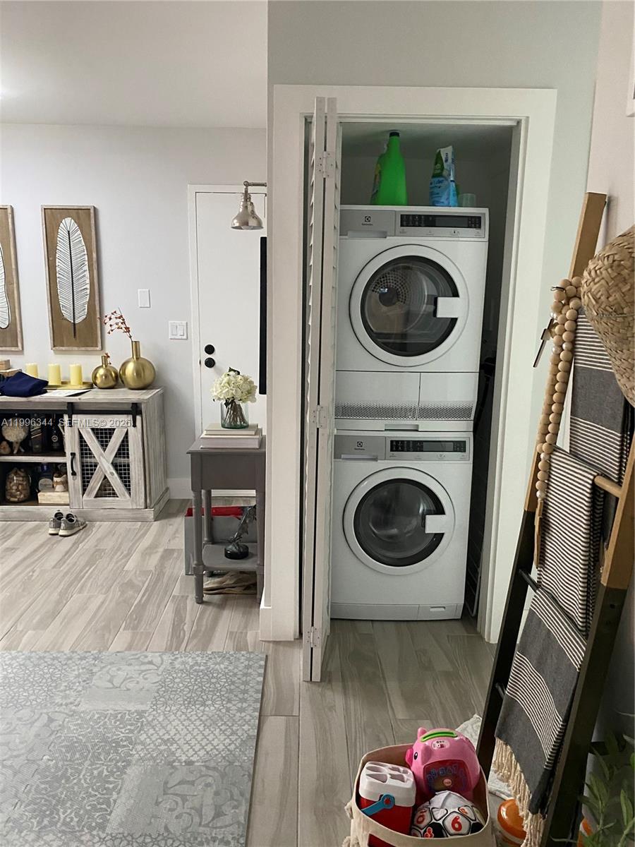 BRICKELL MAR CONDO - Residential Lease