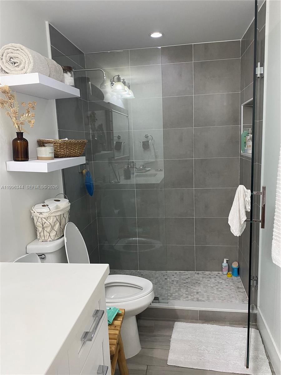 BRICKELL MAR CONDO - Residential Lease