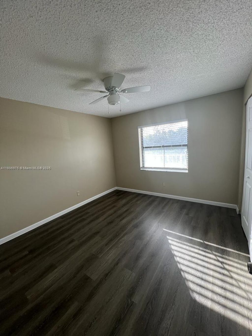 Photo of 617 Ixoria Ave #18, Fort Pierce, FL 34982 (MLS # A11806975)