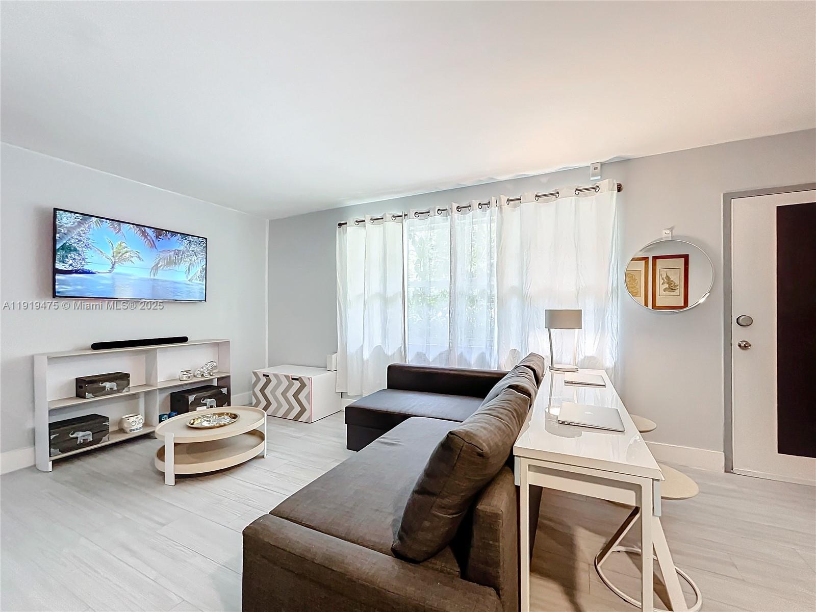 MORNINGSIDE PALMS CONDO - Residential Lease