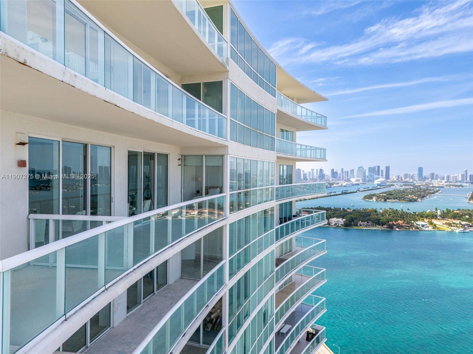 ICON CONDO - Residential