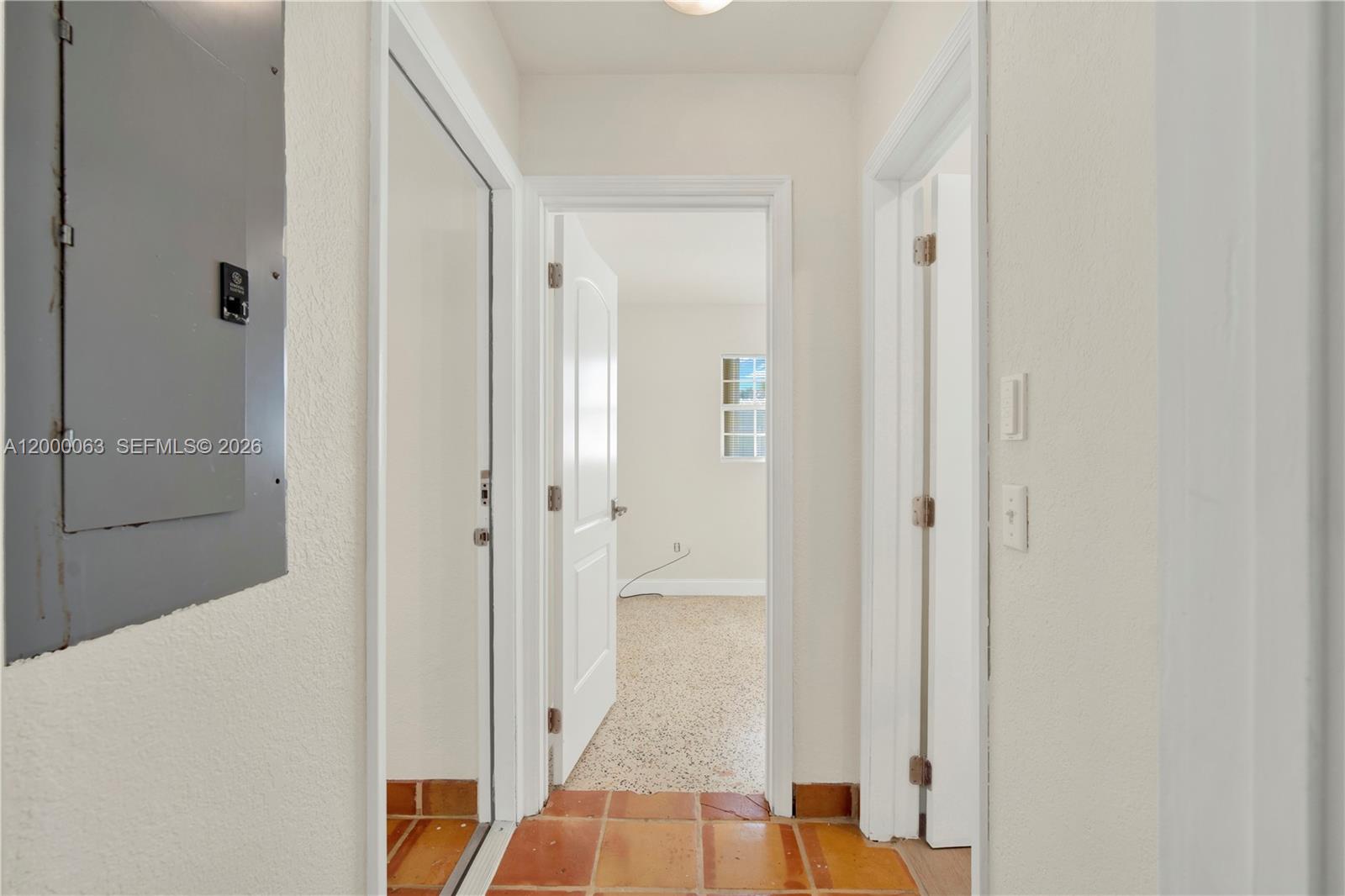 SOUTH CORAL HOMES SEC 2 - Residential