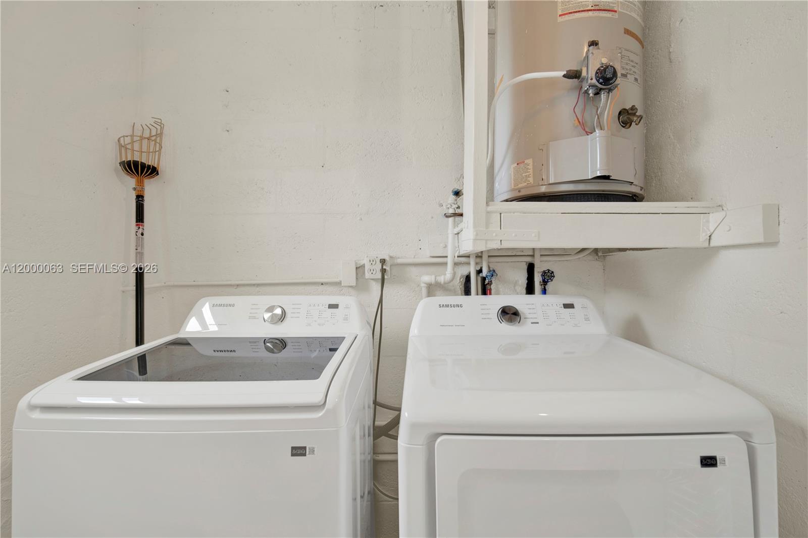 SOUTH CORAL HOMES SEC 2 - Residential