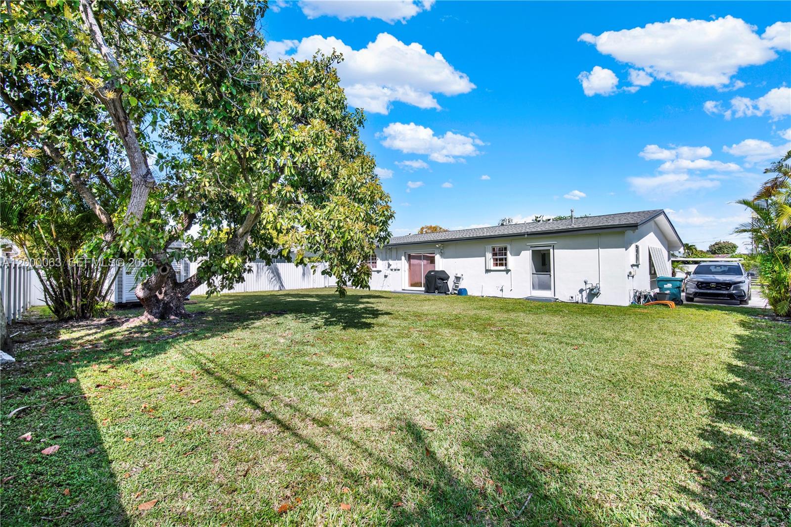 SOUTH CORAL HOMES SEC 2 - Residential