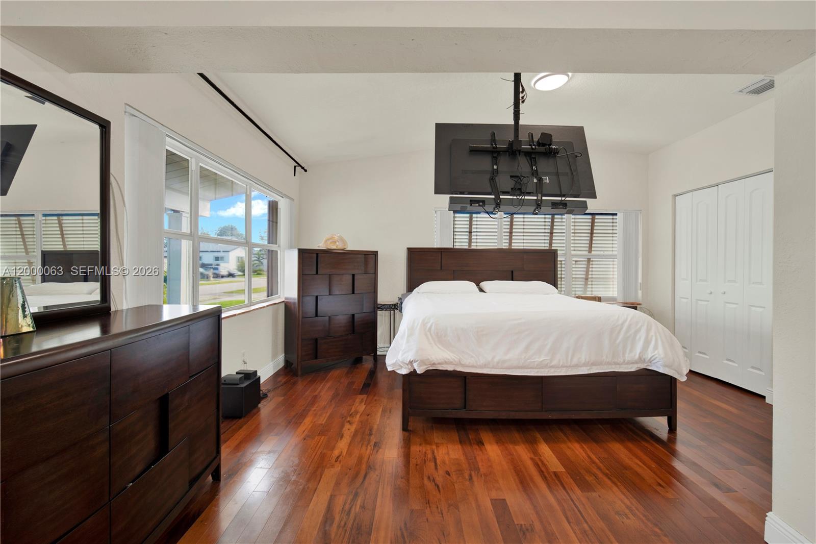 SOUTH CORAL HOMES SEC 2 - Residential