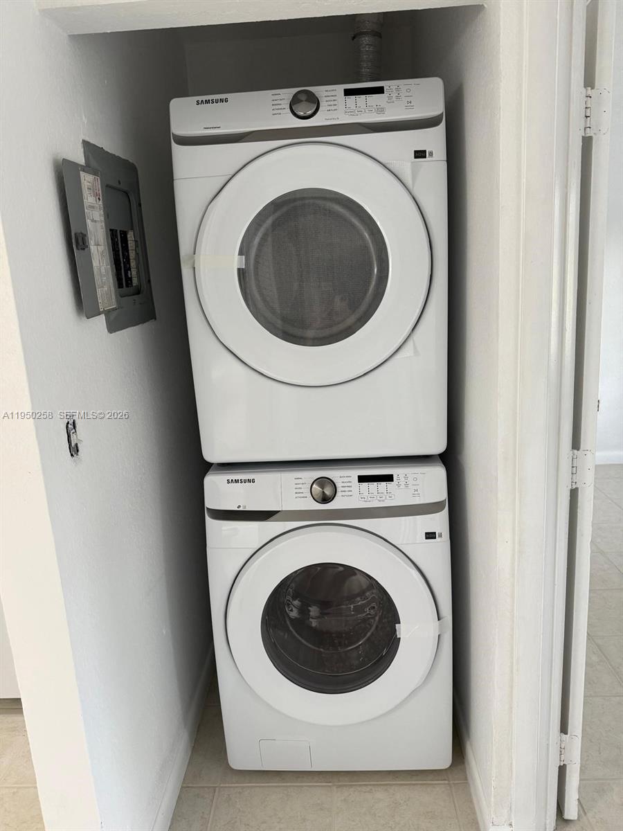 SEAPINES - Residential