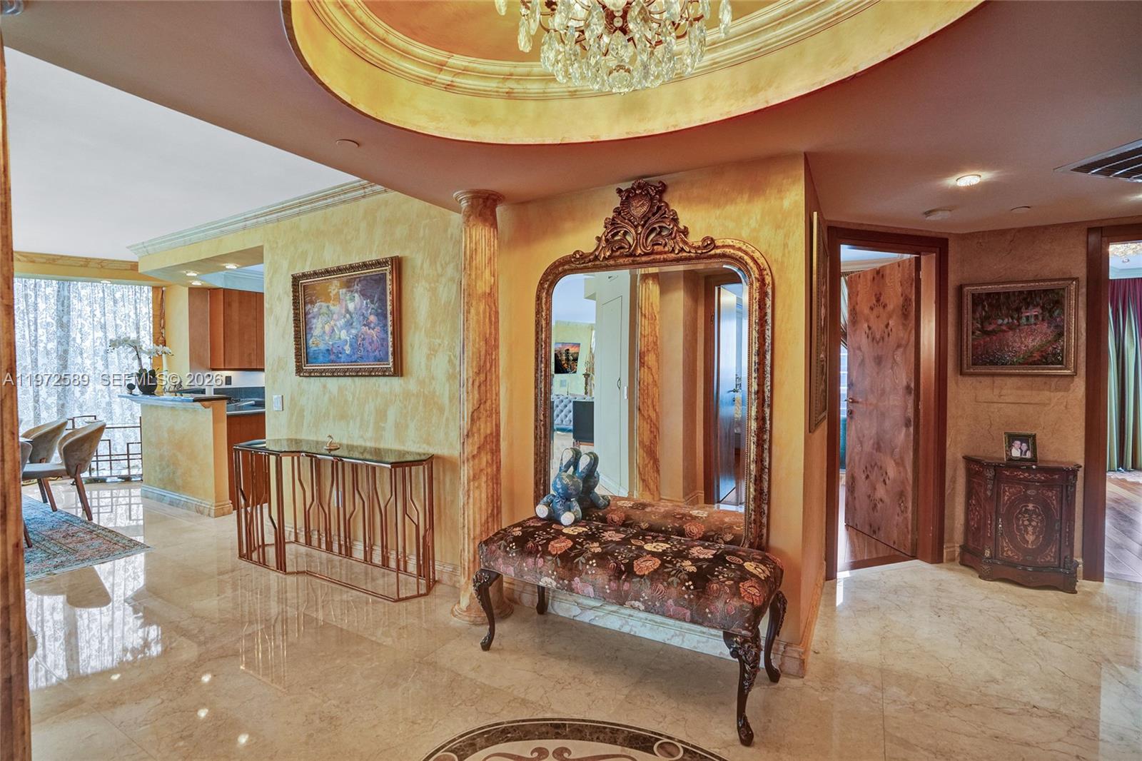 THE PINNACLE CONDO - Residential