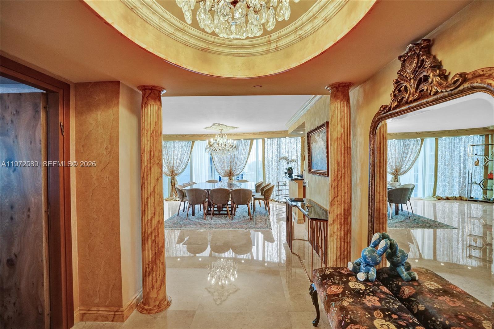 THE PINNACLE CONDO - Residential