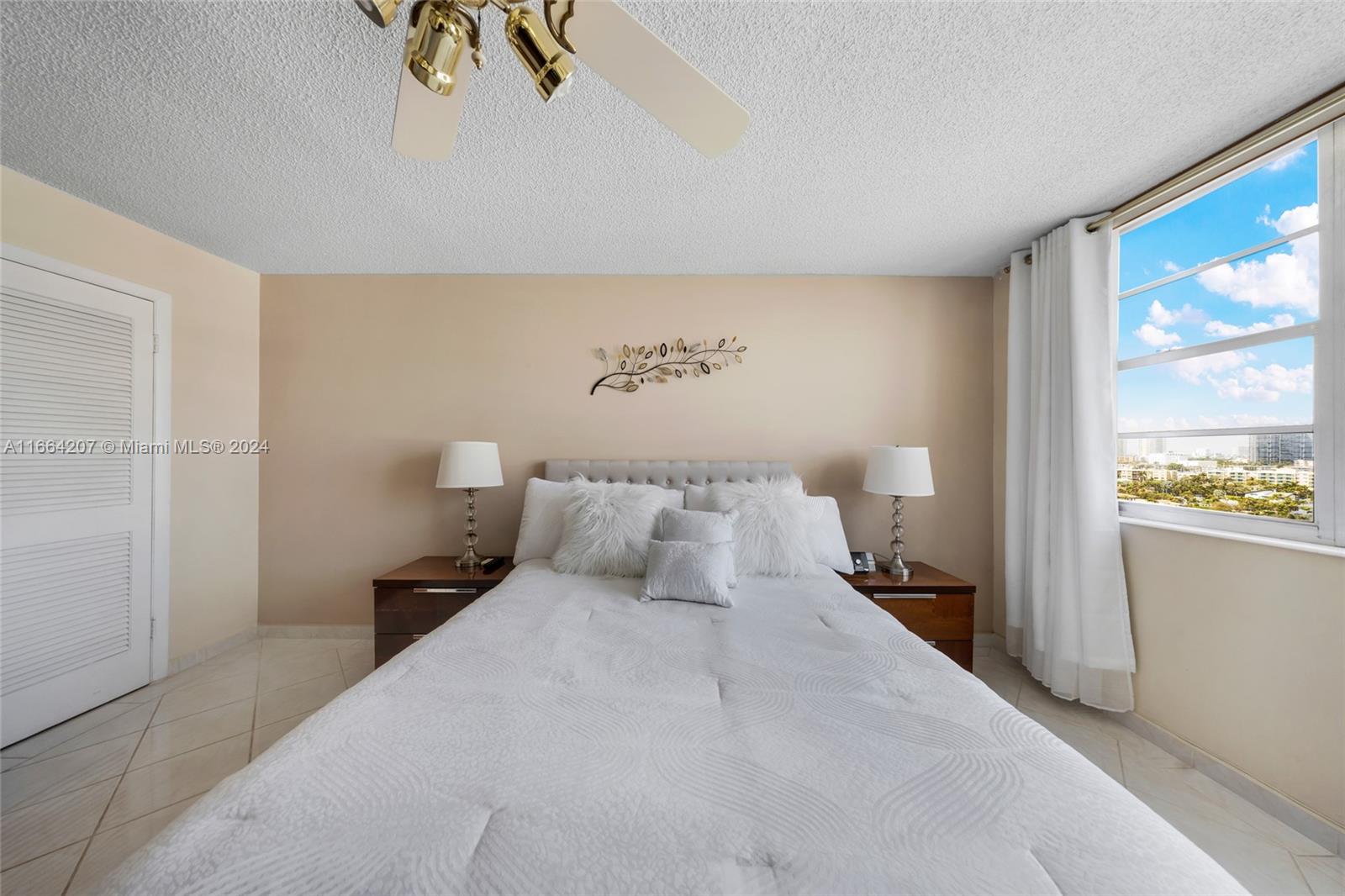 CLIFTON CONDO - Residential